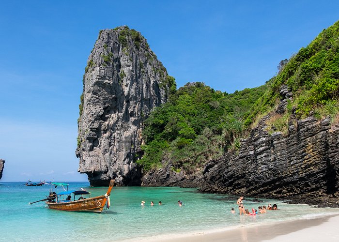 Guide To Moving To Phuket, Thailand With Kids - Little Steps